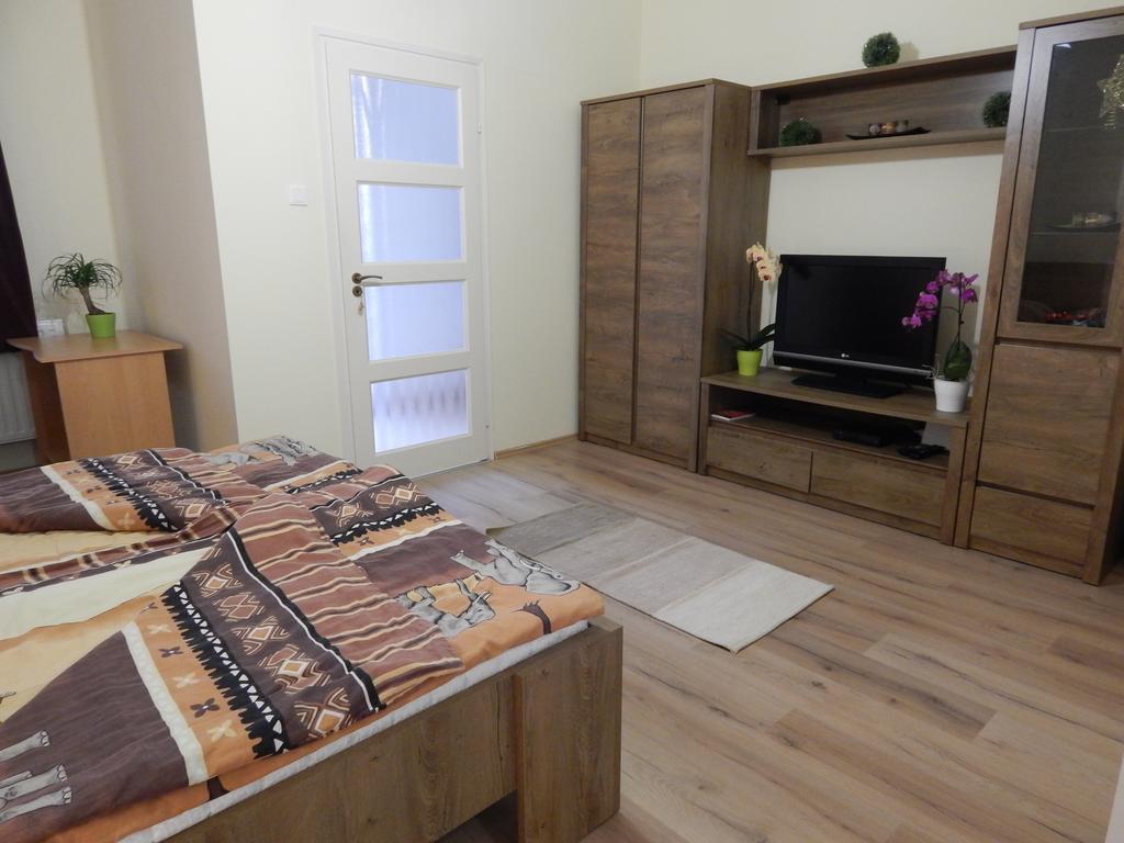 Mosonmagyaróvár Csillagvirag Apartman 아파트 외부 사진