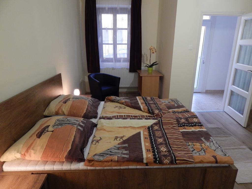 Mosonmagyaróvár Csillagvirag Apartman 아파트 외부 사진